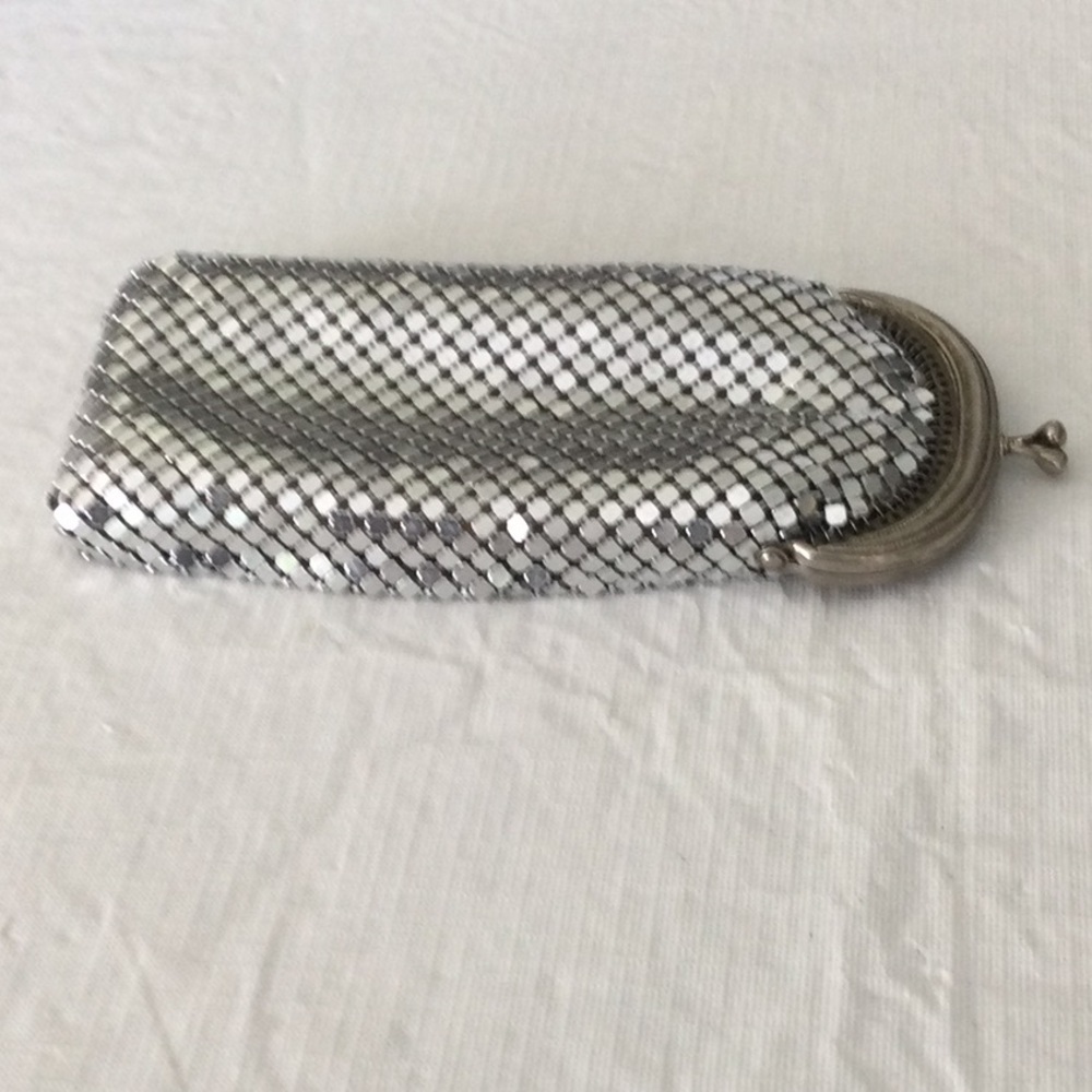 Elegant Silver Mesh Eye glass holder